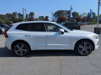 Used 2021 Volvo XC60 T5 Momentum w/ Premium Package FWD video 2