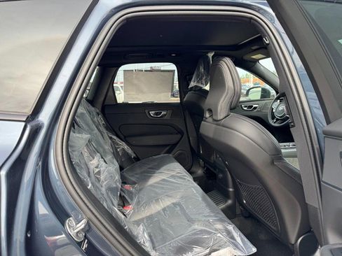 New 2026 Volvo XC60 T8 Ultra w/ Climate Package image 5