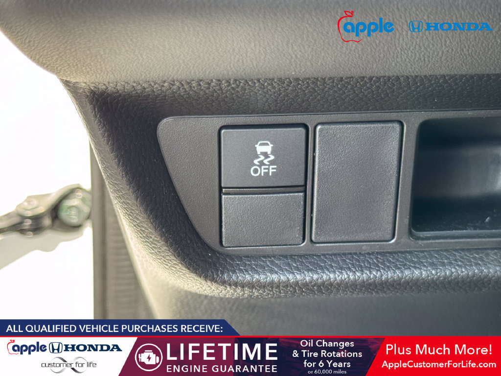 Used 2025 Honda HR-V Sport image 30