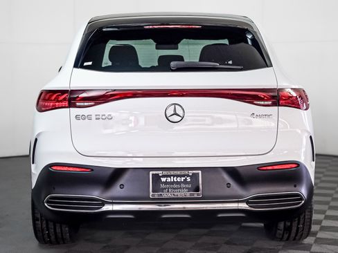 Certified 2023 Mercedes-Benz EQE 500 4MATIC SUV w/ Exclusive Trim Package image 9