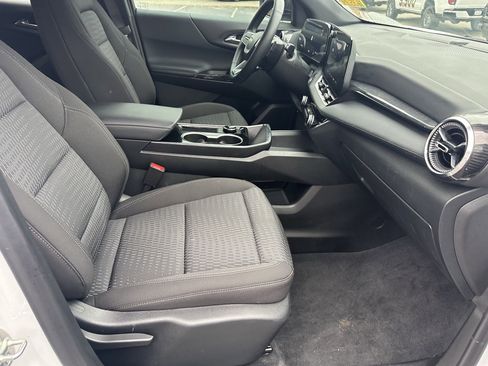 New 2026 Chevrolet Equinox LT image 14