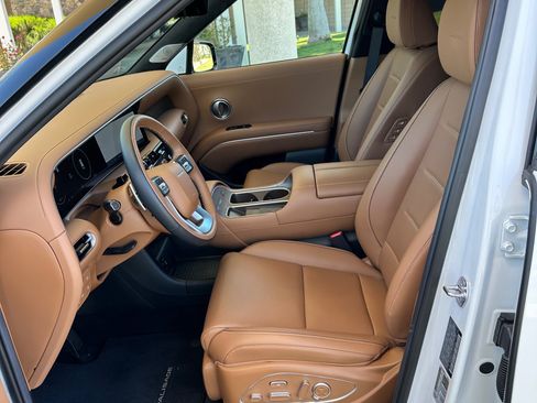 Used 2026 Hyundai Palisade Calligraphy AWD/4WD image 30