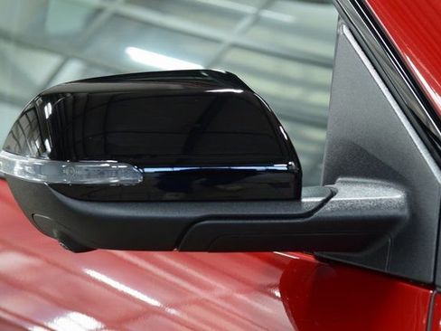 New 2026 Chevrolet Traverse Z71 w/ Driver Confidence Package image 18