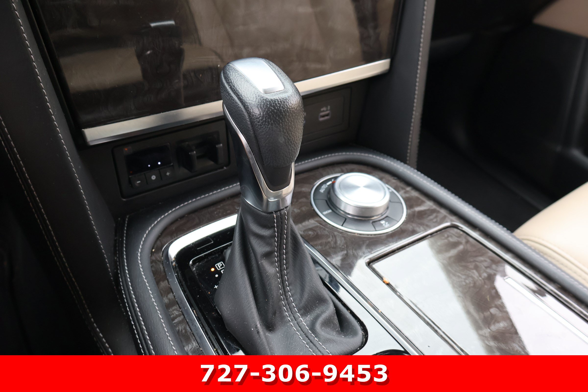 Used 2023 Nissan Armada Platinum w/ Captain's Chairs Package AWD/4WD image 28