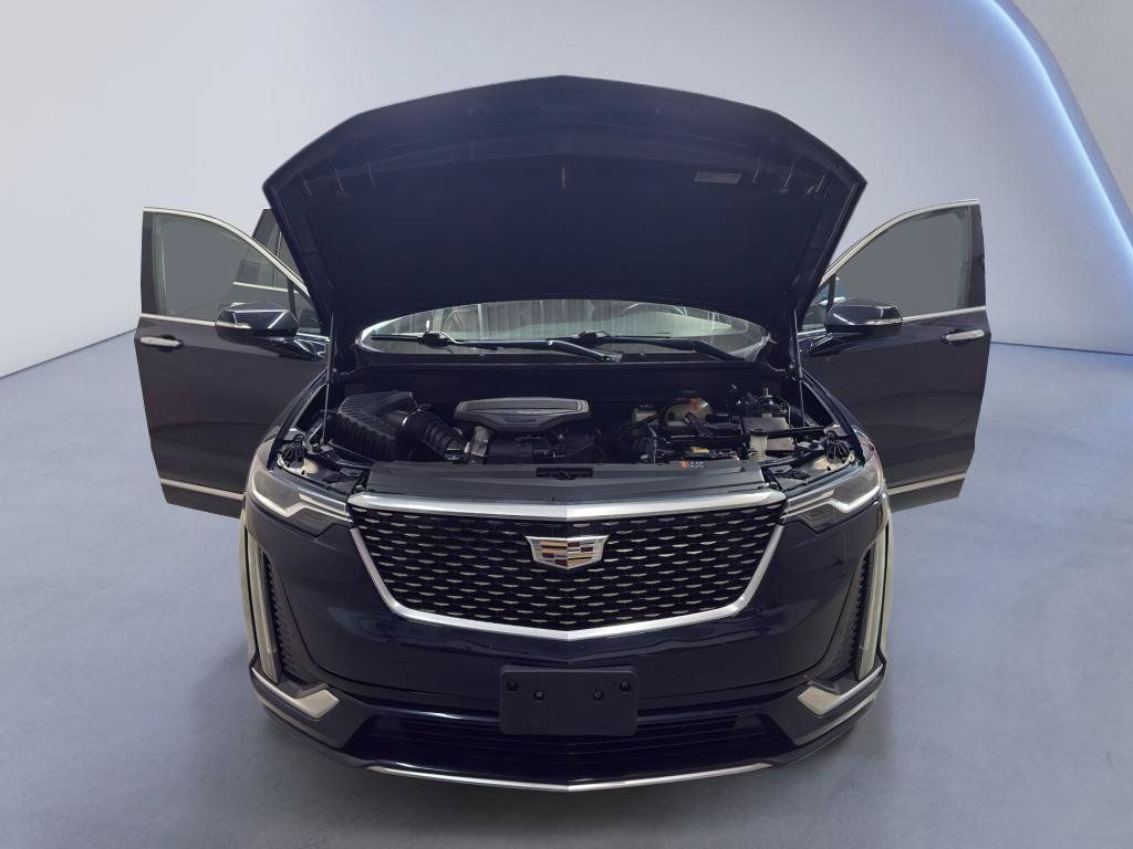 Used 2021 Cadillac XT6 Premium Luxury AWD/4WD image 10