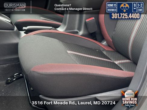 New 2025 Nissan Versa SR w/ Trunk Package FWD image 12