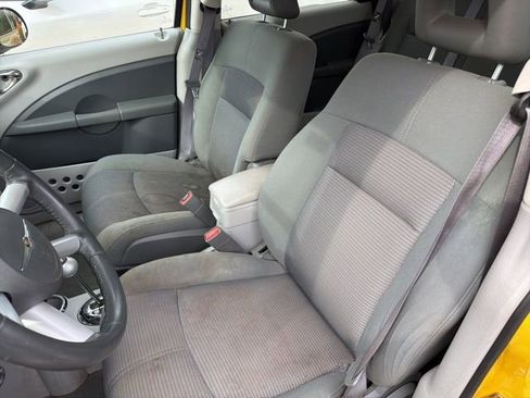 Used 2006 Chrysler PT Cruiser Touring image 3