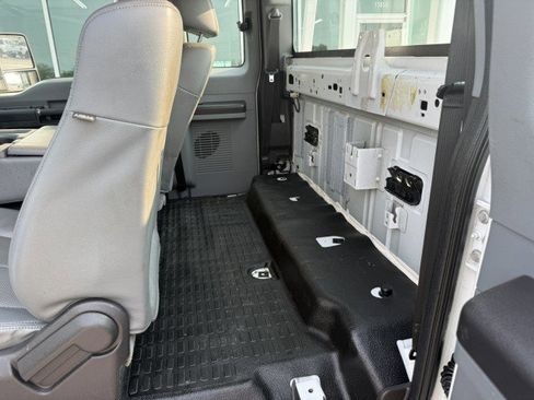 Used 2014 Ford F450 XL w/ Power Equipment Group image 26