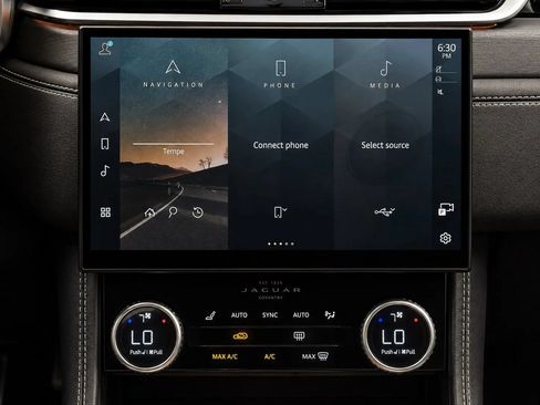 Used 2024 Jaguar F-PACE R-Dynamic S AWD/4WD image 37