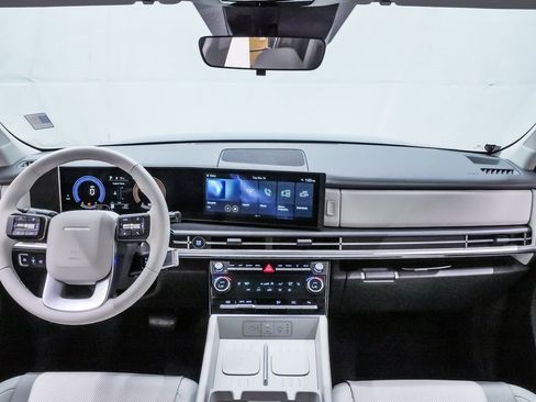 Certified 2026 Hyundai Santa Fe SEL image 16