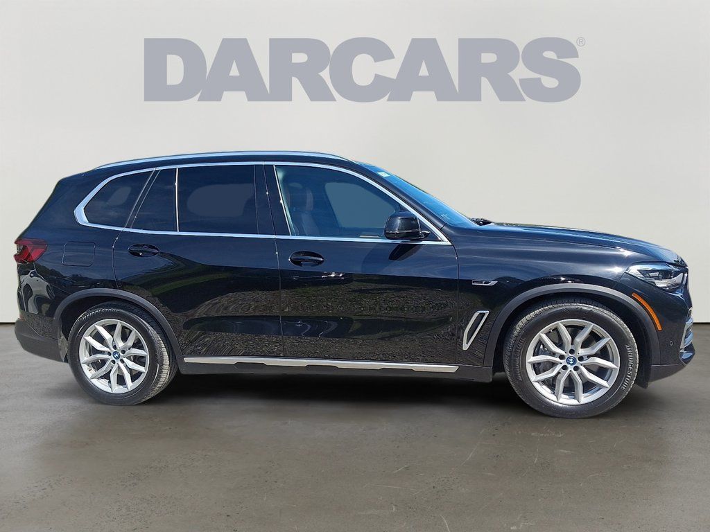 Used 2022 BMW X5 xDrive45e AWD/4WD image 7