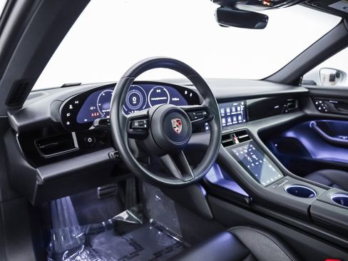 Certified 2023 Porsche Taycan image 4