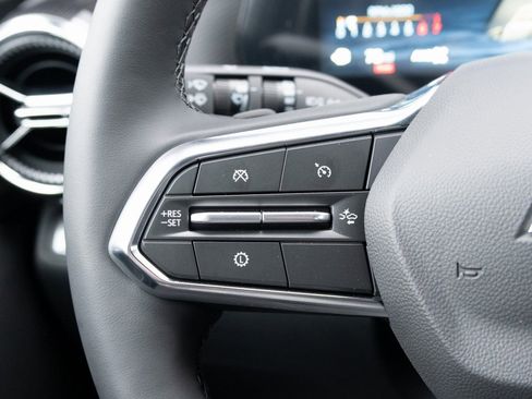 New 2026 Chevrolet Equinox LT AWD/4WD image 7