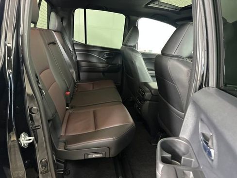 Used 2024 Honda Ridgeline Black Edition image 28