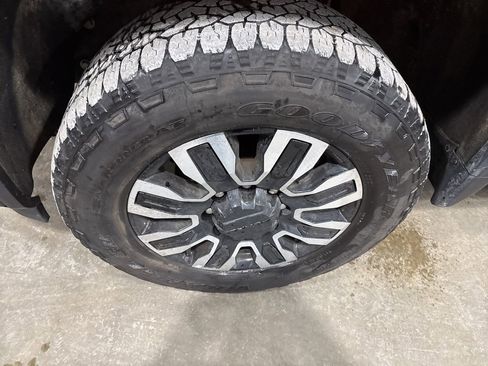 Used 2025 GMC Sierra 2500 Denali Ultimate image 20