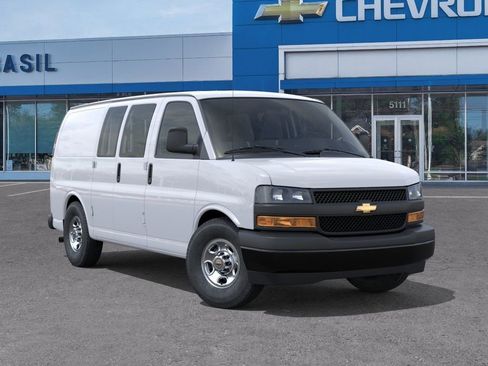New 2026 Chevrolet Express 2500 w/ Driver Convenience Package RWD image 7