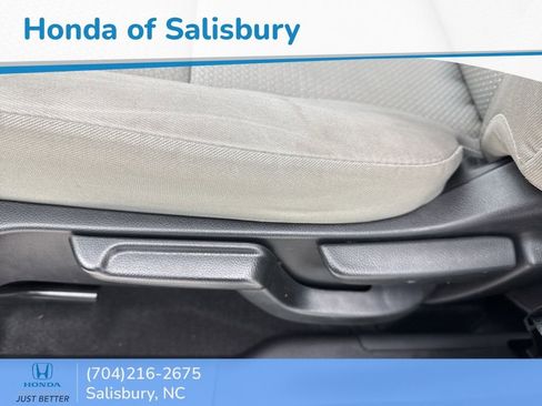 Used 2021 Honda HR-V LX image 18