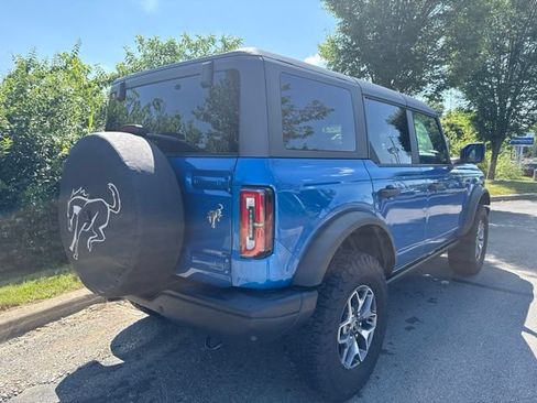 Used 2023 Ford Bronco Badlands AWD/4WD image 8