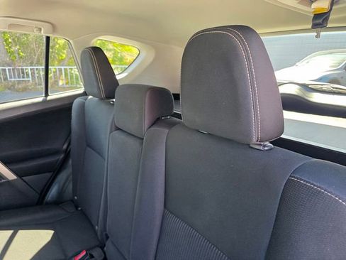 Used 2015 Toyota RAV4 XLE FWD image 13