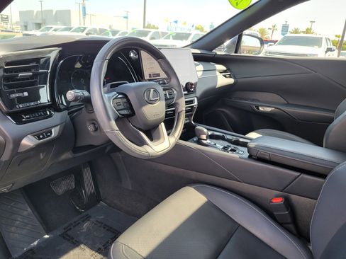 Used 2023 Lexus RX 350 Premium w/ Accessory Package (Z1) FWD image 9