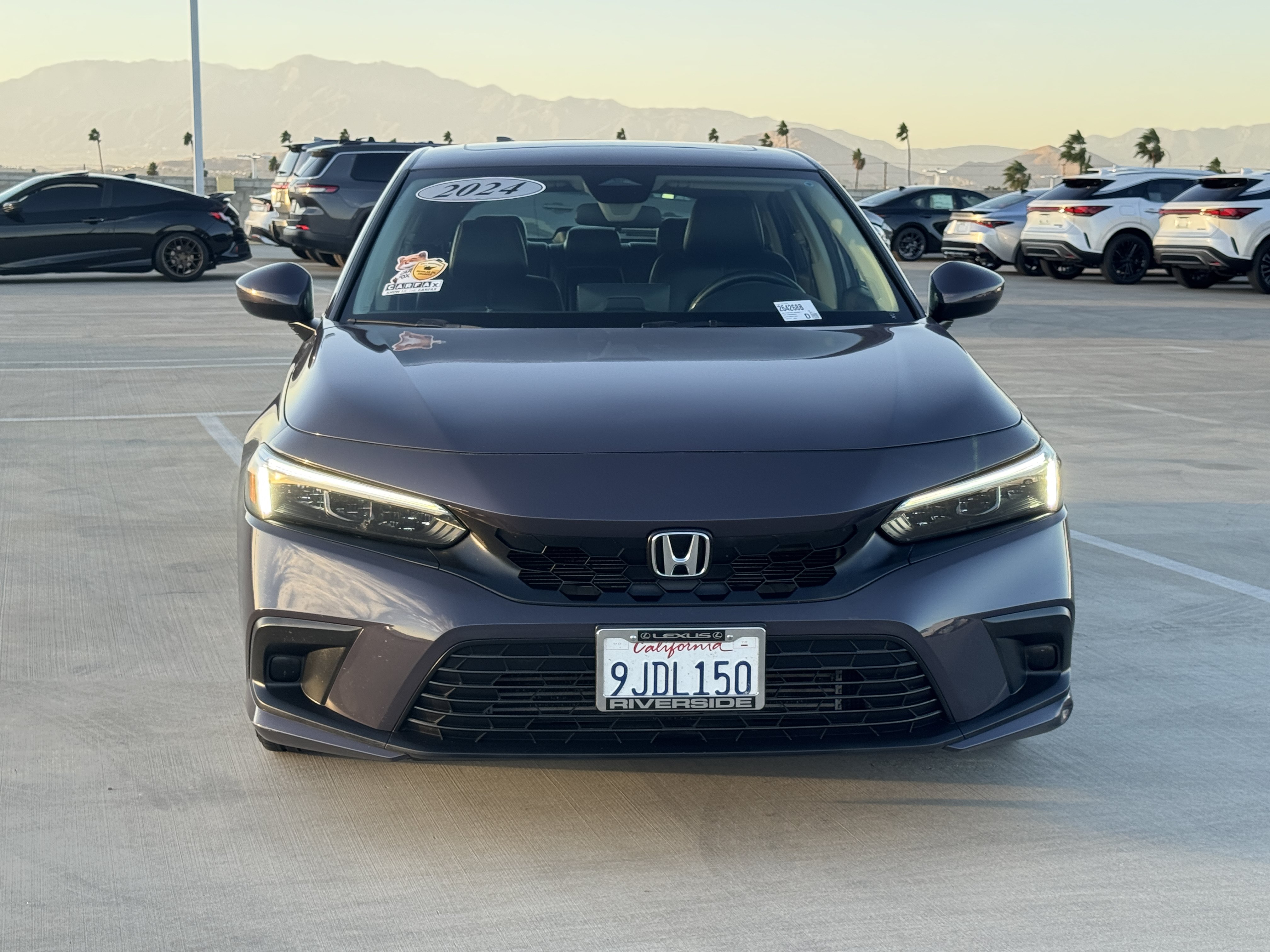 Used 2024 Honda Civic EX-L image 3