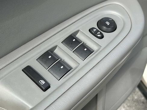Used 2014 Chevrolet Traverse LT FWD image 31