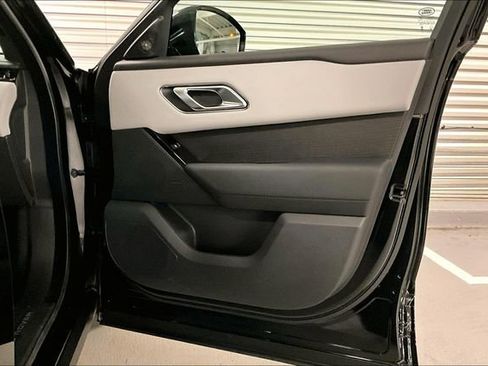 Certified 2026 Land Rover Range Rover Velar Dynamic SE image 27
