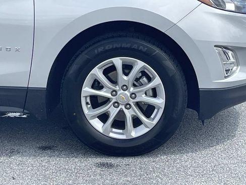 Used 2018 Chevrolet Equinox LT FWD image 10