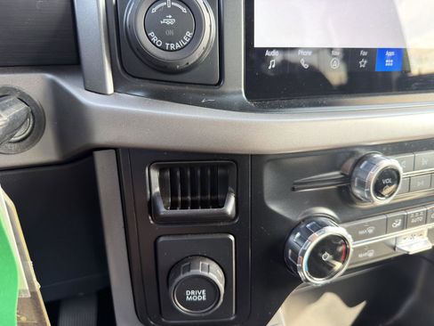 Used 2024 Ford F150 XLT w/ Mobile Office Package RWD image 23