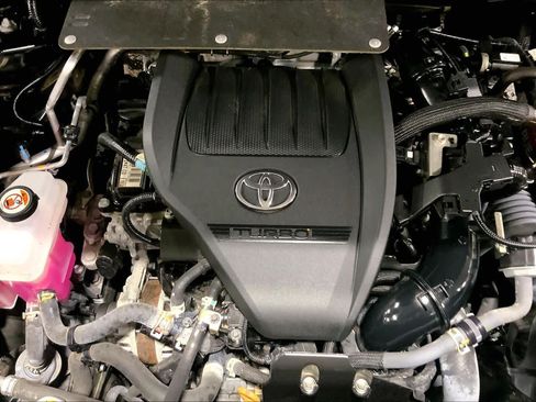 Used 2023 Toyota Highlander Platinum AWD/4WD image 33