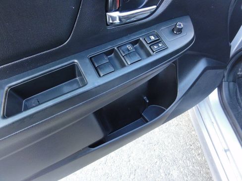 Used 2013 Subaru Impreza 2.0i Sport Premium AWD/4WD image 31
