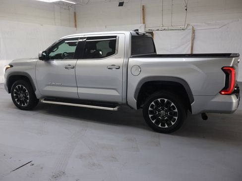 Used 2023 Toyota Tundra Limited AWD/4WD image 4