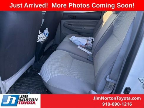Used 2013 Toyota Tacoma PreRunner w/ SR5 Pkg image 8