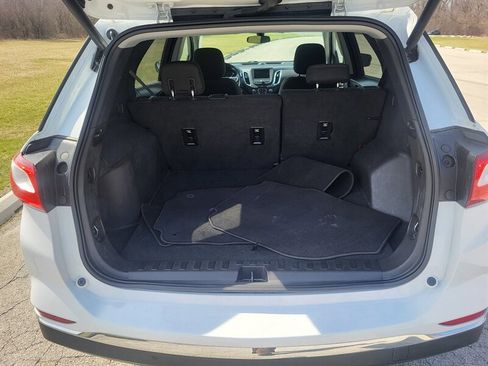 Used 2019 Chevrolet Equinox LT image 14
