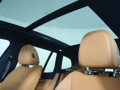 Used 2024 BMW X3 sDrive30i w/ Convenience Package image 10