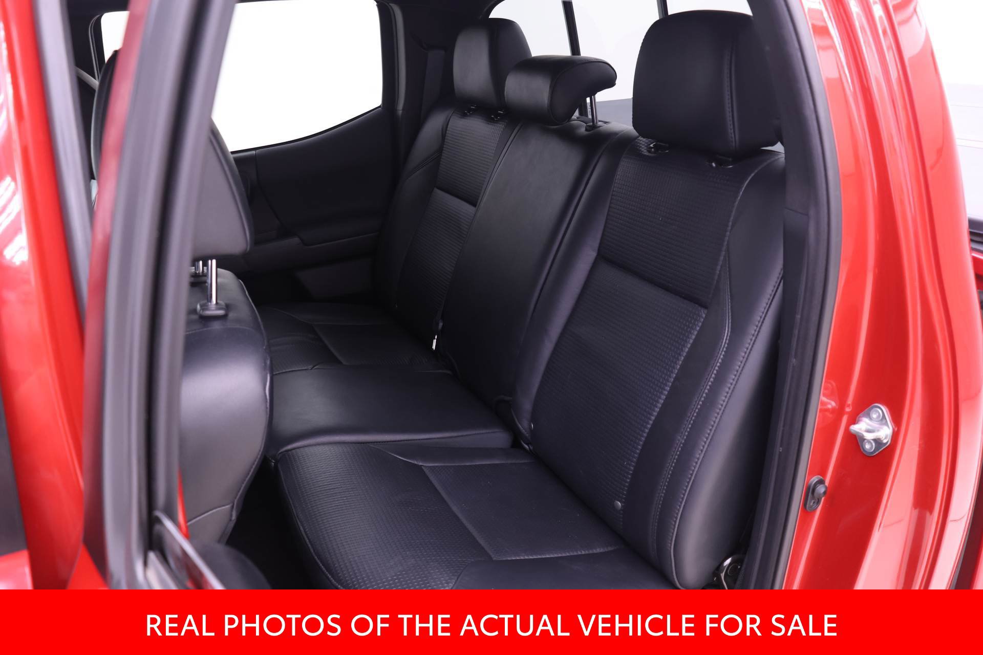 Certified 2020 Toyota Tacoma TRD Off-Road w/ TRD Premium Off Road Package AWD/4WD image 10
