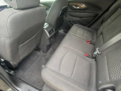 Used 2020 GMC Terrain SLE w/ Driver Convenience Package FWD image 15
