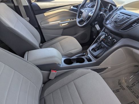 Used 2016 Ford Escape SE FWD image 11