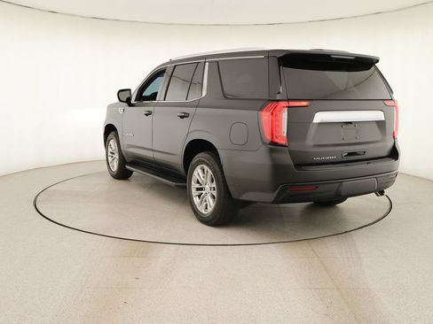 Used 2022 GMC Yukon SLE w/ Gmc Pro Safety Plus Package RWD image 4