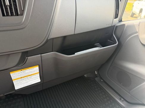 New 2025 Chevrolet Low Cab Forward 4500 XD image 22