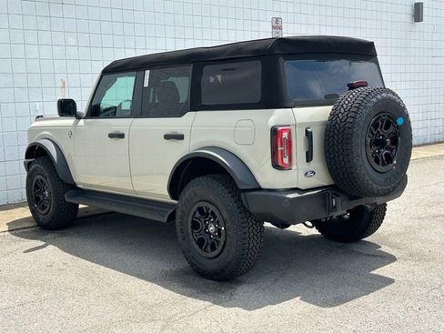 New 2026 Ford Bronco Outer Banks w/ Sasquatch Package AWD/4WD image 32