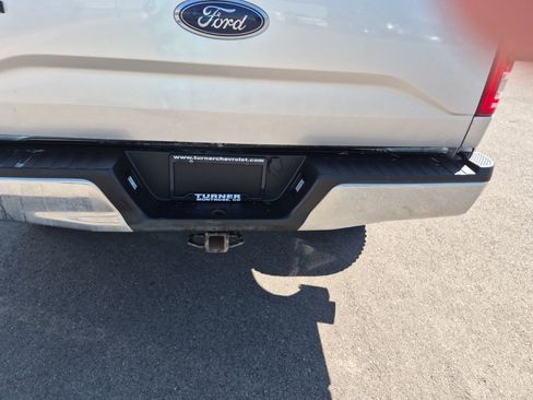 Used 2015 Ford F150 XLT image 12