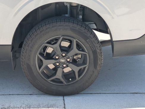 Used 2024 Ford Maverick Lariat w/ FX4 Off-Road Package image 17