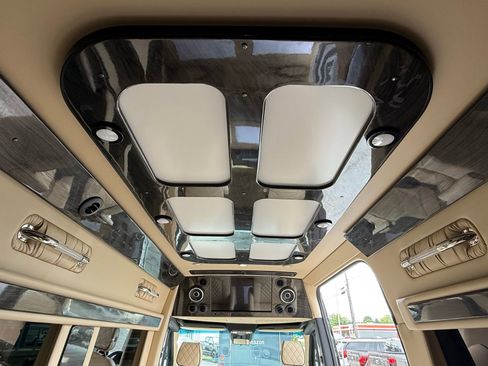 Used 2020 Mercedes-Benz Sprinter 3500 image 56