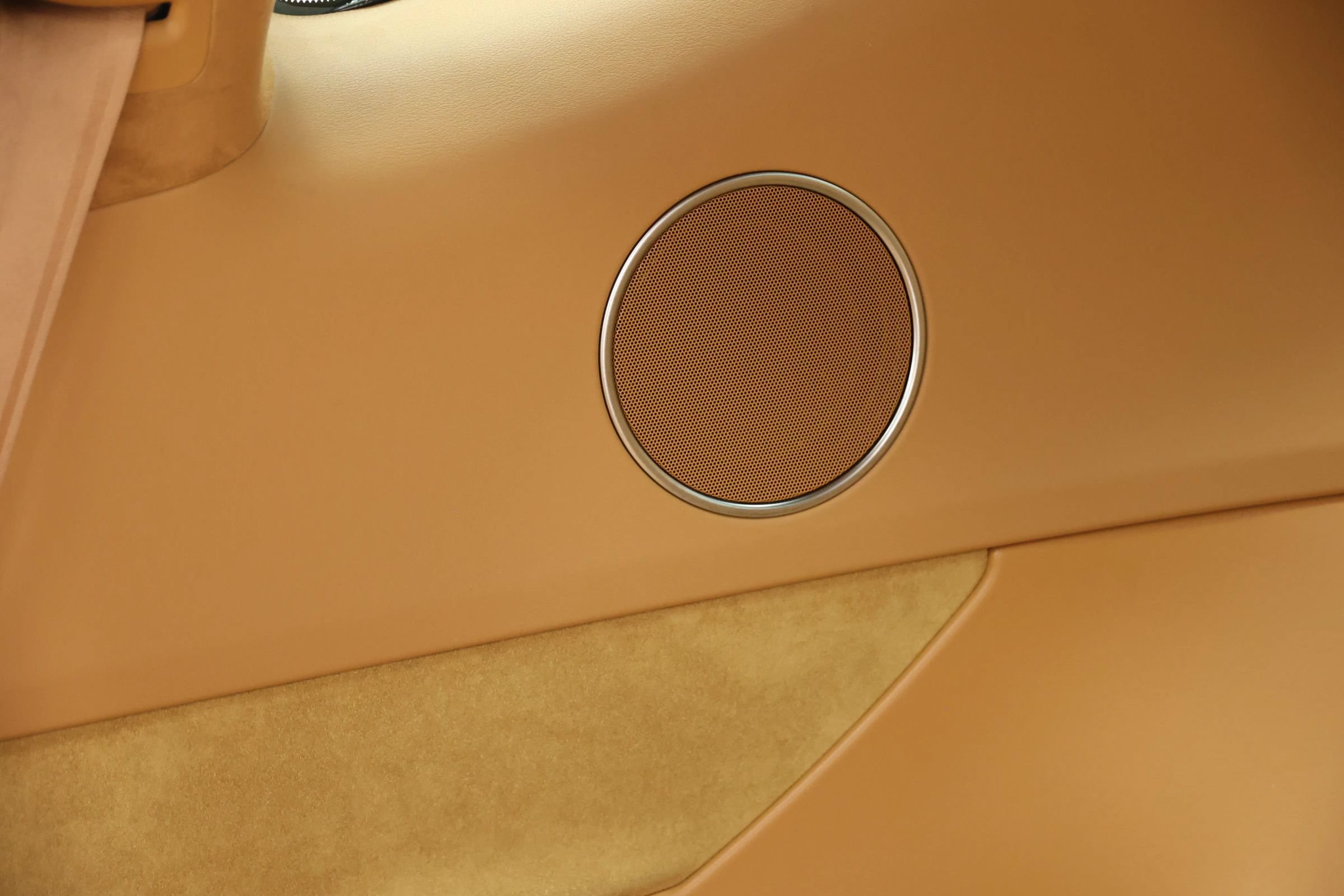 Used 2025 Lexus LC 500 Coupe w/ Touring Package RWD image 57