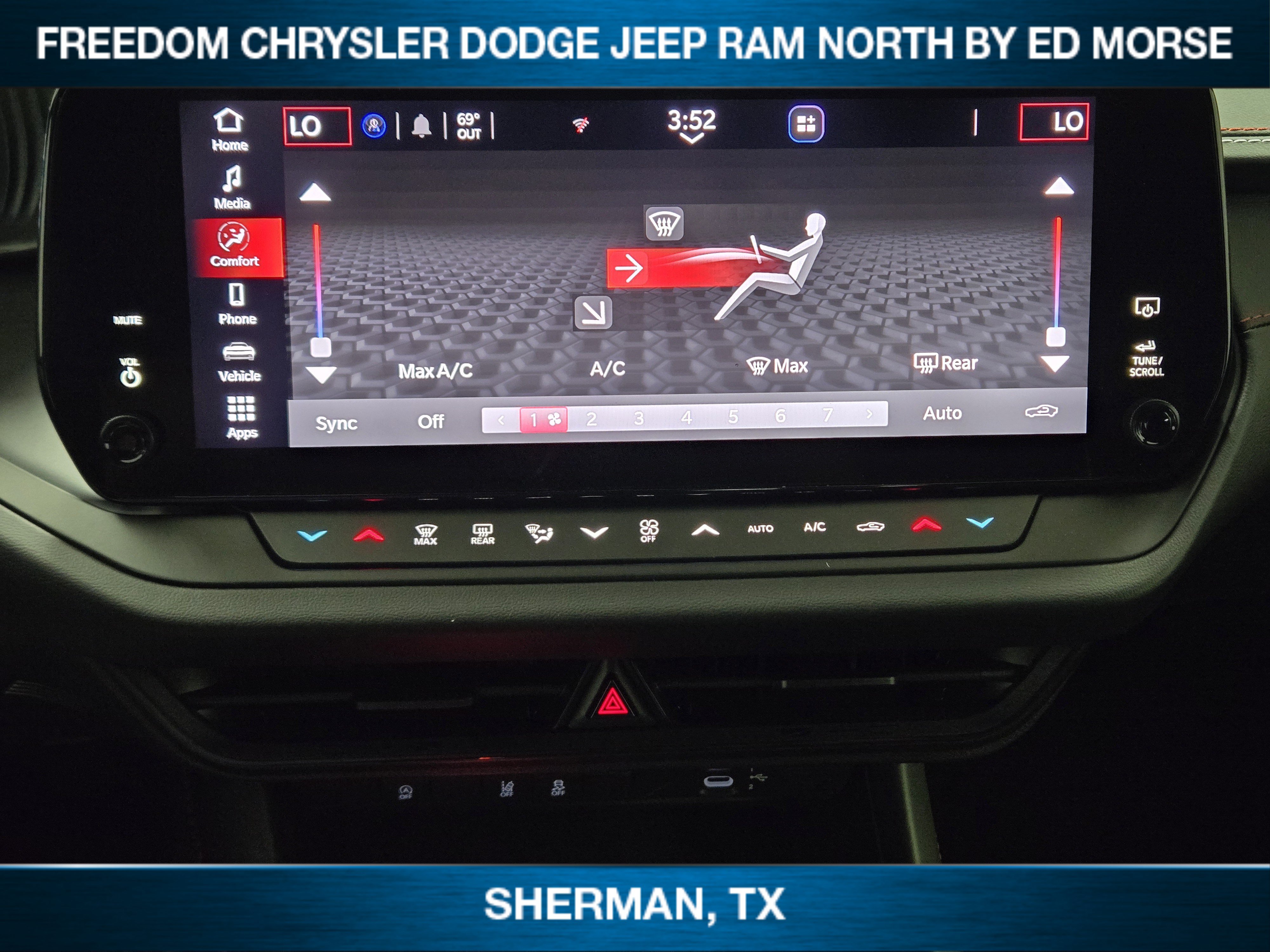 New 2026 Dodge Charger R/T w/ Blacktop Package AWD/4WD image 13