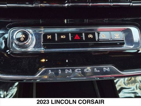 Used 2023 Lincoln Corsair Reserve w/ Equipment Group 201A FWD image 18