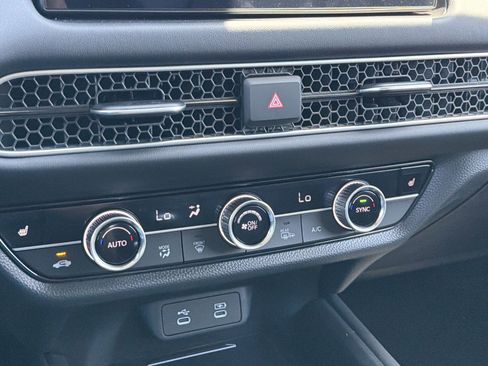 New 2026 Honda HR-V EX-L image 17