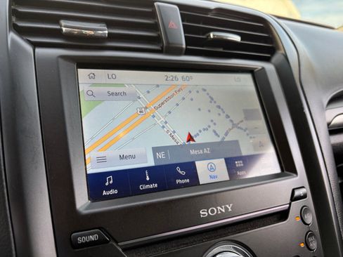 Used 2020 Ford Fusion Titanium image 26