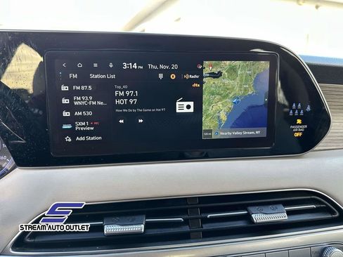 Used 2022 Hyundai Palisade SEL w/ Premium Package image 28